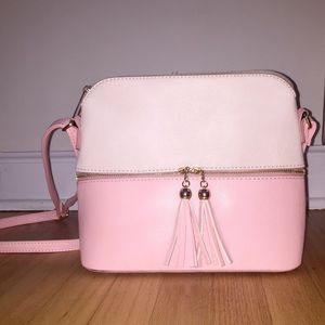 Cross Body Bag w/ Adjustable Strap